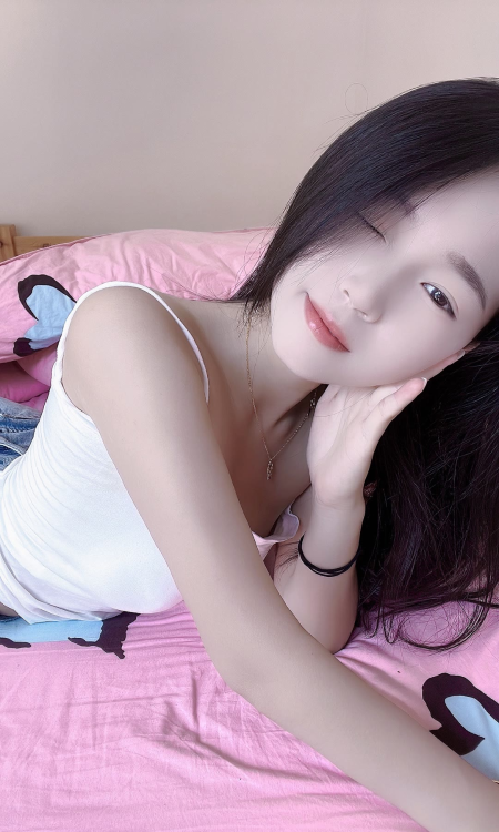 苗条嫩妹彤彤