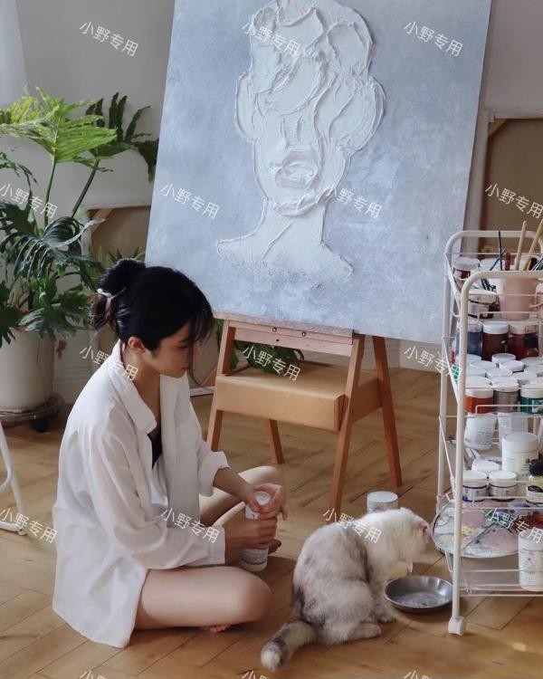 170美腿文艺妞小野