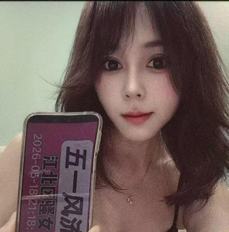 二刷后入喷水骚包