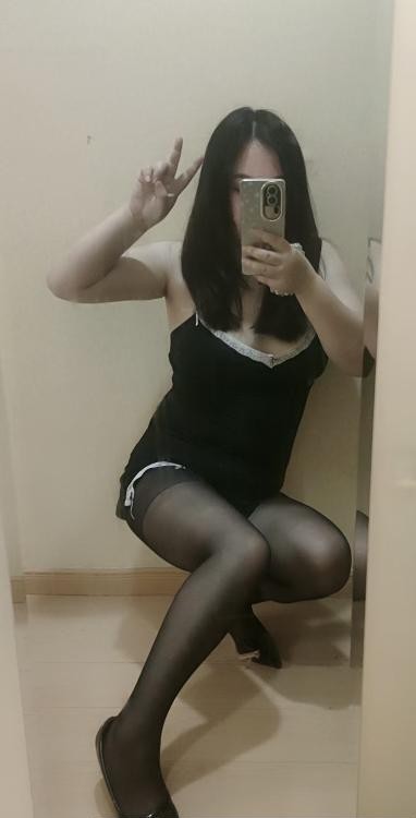 温柔丰满嫩妹