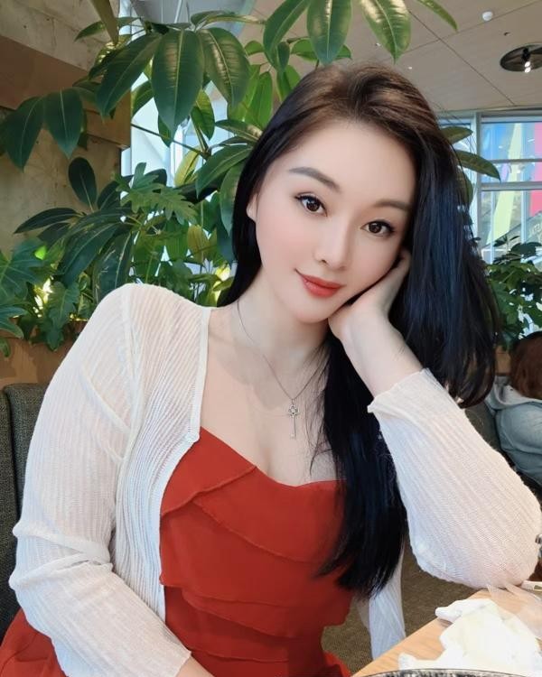 瑜伽健身女友娜娜