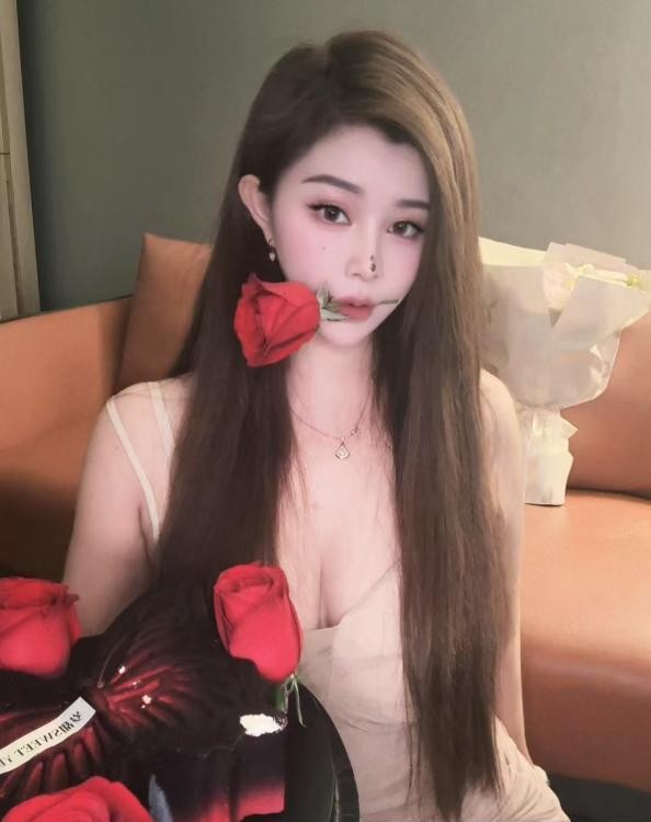 上城大奶御姐