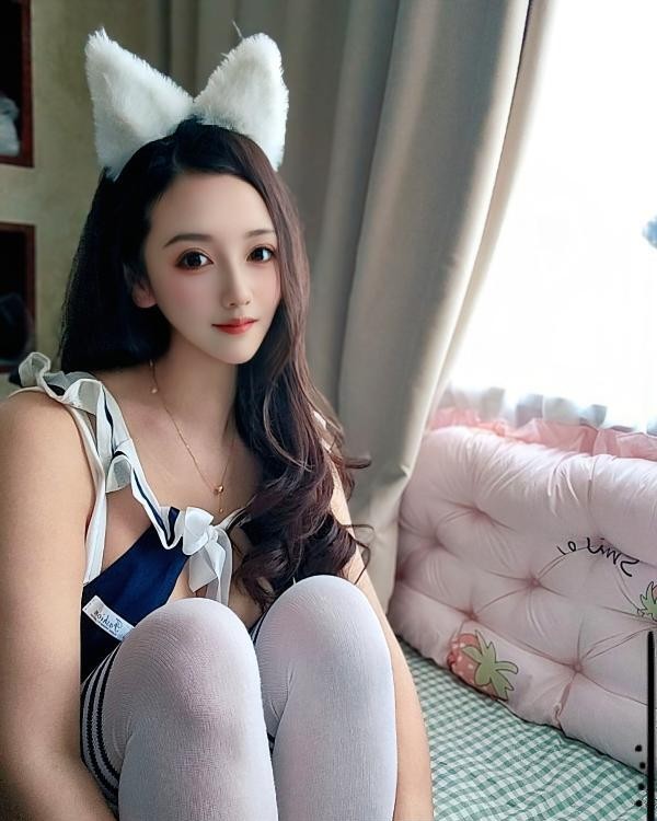 萧山美乳骚货依依