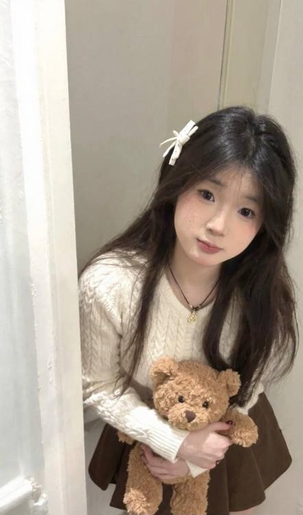 粉嫩颜值女友系老师