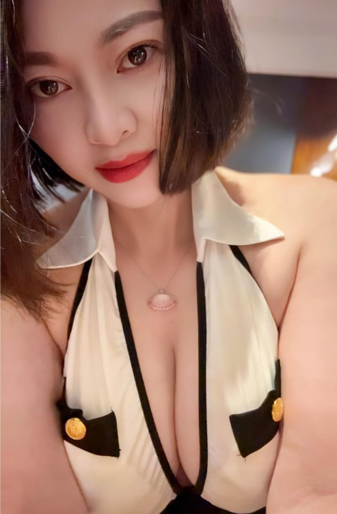 滨江E乳少妇夏沫