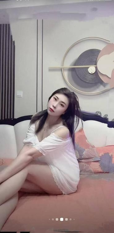热情服务系颜值老师