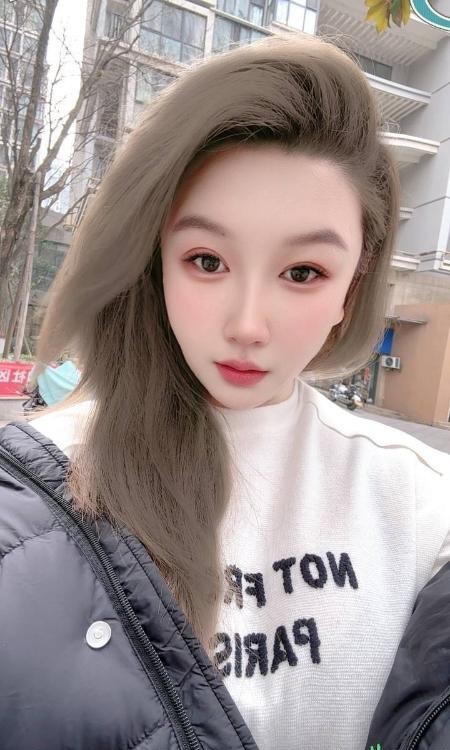 反食明德门大奶妹