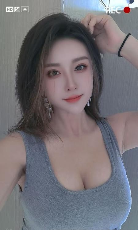 大奶御姐型美少妇