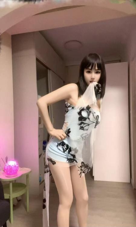 浦东美甲师小玥