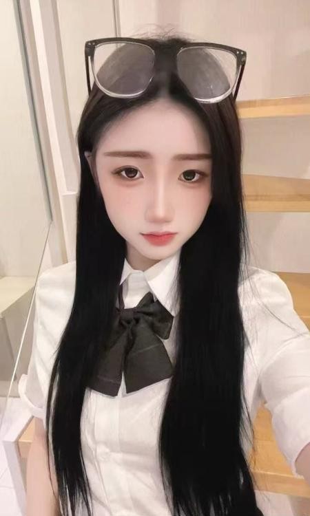 19岁兼职小仙女