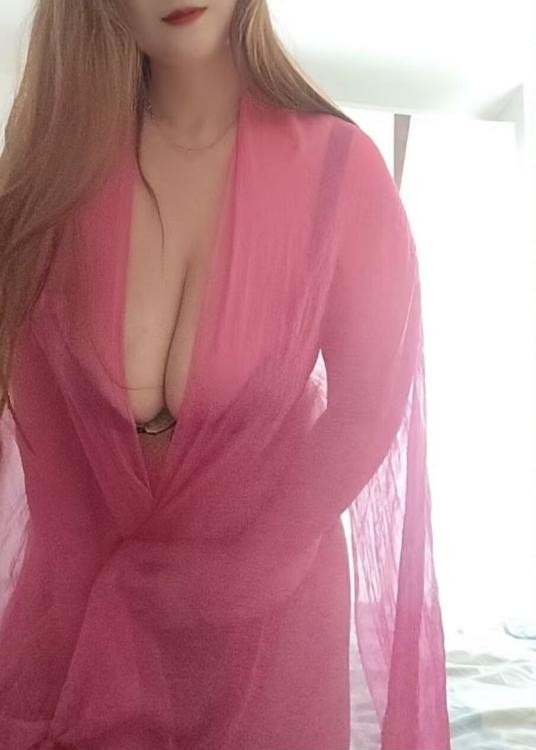 上城巨乳大屁股姐姐