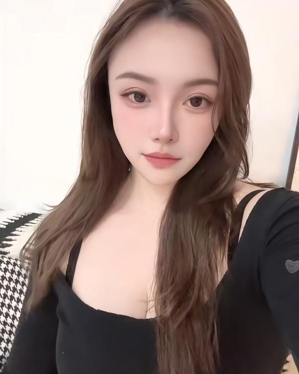F杯巨乳小琴